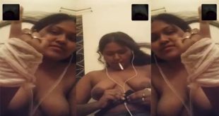 Sexy Girl Smoking Nude Showing