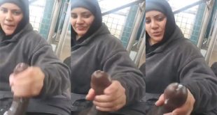 Beutiful Expression Hijabi – Aunty Doing Handjob Porn