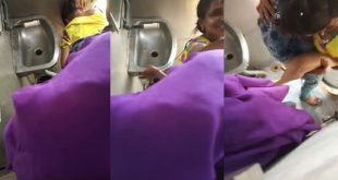 Lover Fucking In Indian Train Toilet