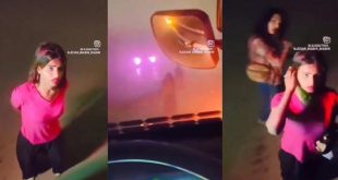Girl showing pussy to truck driver on the road