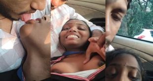 Tamil Mallu Couple Enjoying Inside Car