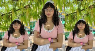 Sexy Indian Gf Blowjob Playing With Boobs