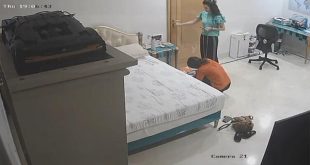 Spa Centre Girl Pussy To Another Girl Doing Waxing Leak