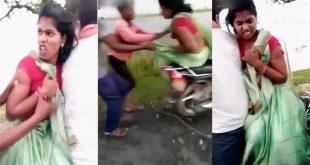Couple has outdoor sex caught by village People Rubbing